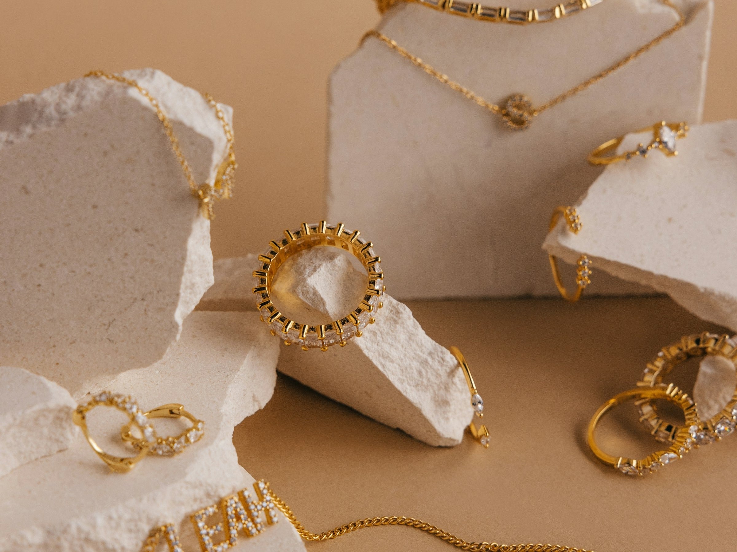Why Jewelry Is the Most Meaningful Gift You Can Give (or Receive)